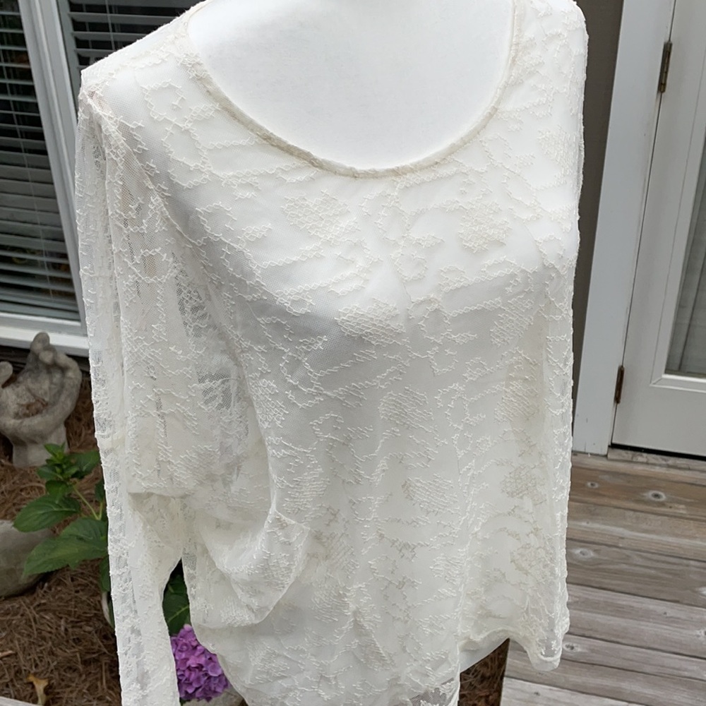 Notice Crocheted Blouse Size Large NWT